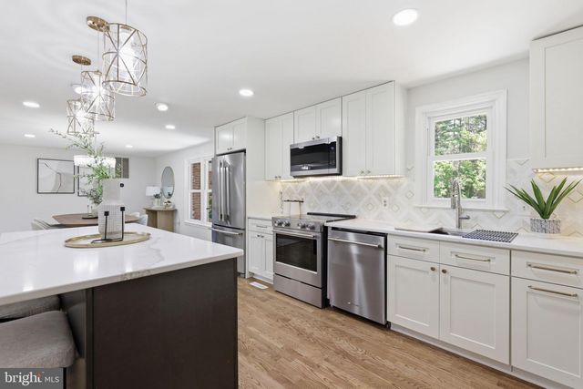 1411 BRIGHTON DAM RD, Brookeville, MD 20833