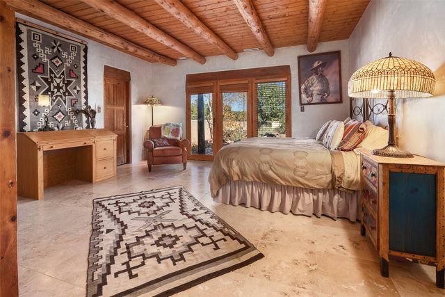 18 Daisy Circle, Santa Fe, NM 87506