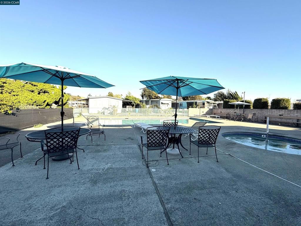 Image 17 of property listing at 244 American Canyon Rd, American Canyon, CA 94503