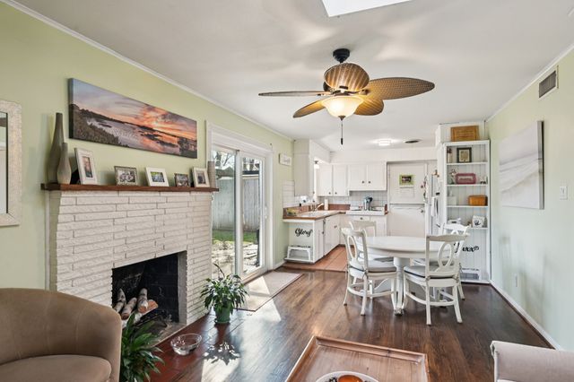 1602 Marshalldale Drive, Arlington, TX 76013