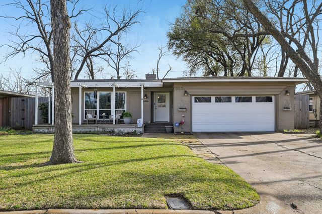 1602 Marshalldale Drive, Arlington, TX 76013