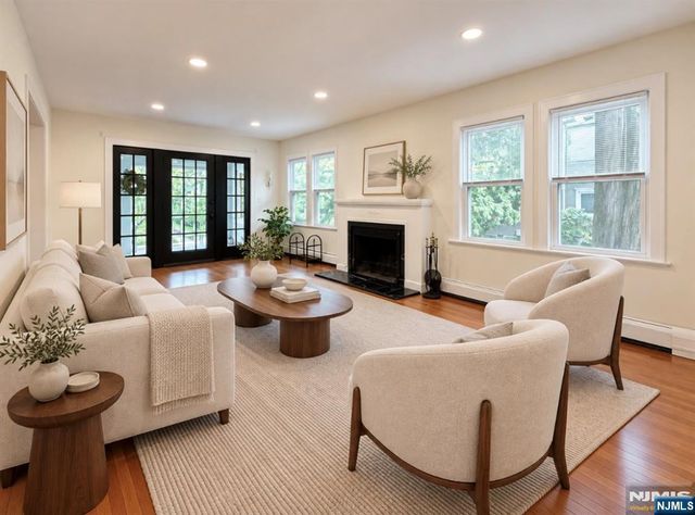 91 Birchwood Road, Glen Rock, NJ 07452