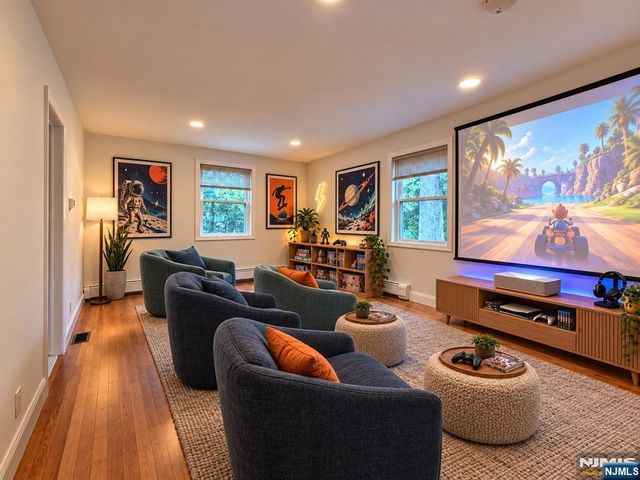 91 Birchwood Road, Glen Rock, NJ 07452