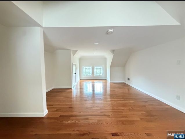 91 Birchwood Road, Glen Rock, NJ 07452