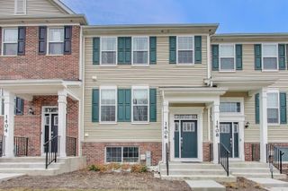 1406 Neubauer Circle 1904, Lindenhurst, IL 60046