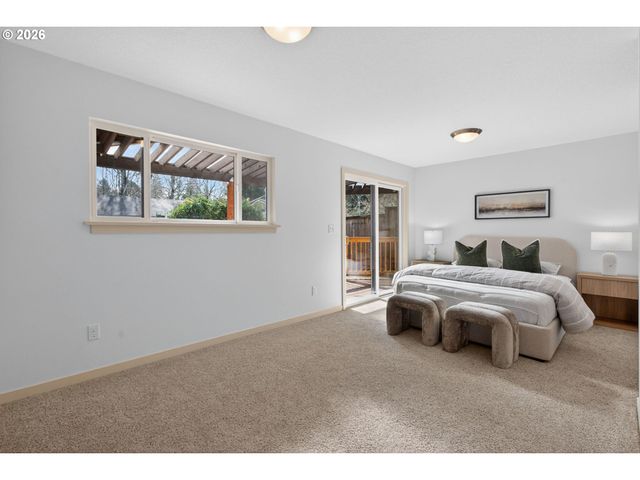 3226 Sw DOLPH Ct, Portland, OR 97219