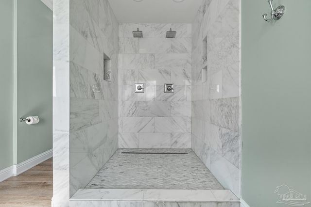 1119 Soundview Trl, Gulf Breeze, FL 32561