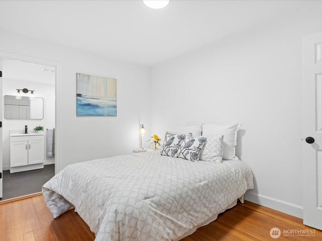 12404 NE 95th Street, Kirkland, WA 98033