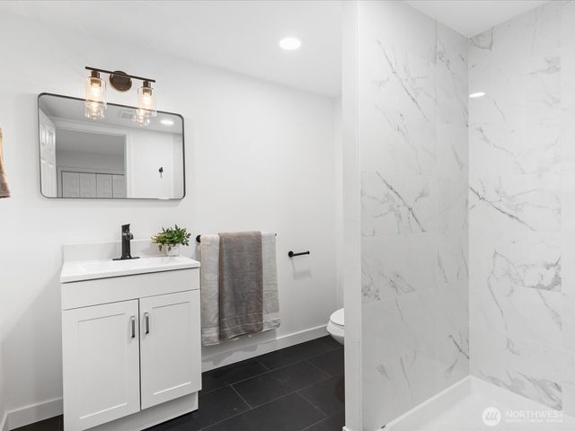 12404 NE 95th Street, Kirkland, WA 98033