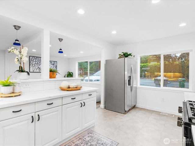 12404 NE 95th Street, Kirkland, WA 98033