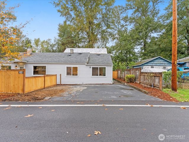 12404 NE 95th Street, Kirkland, WA 98033