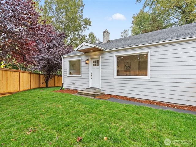 12404 NE 95th Street, Kirkland, WA 98033