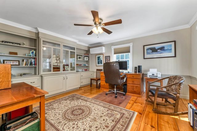 33 Sky Lane, Wolfeboro, NH 03894