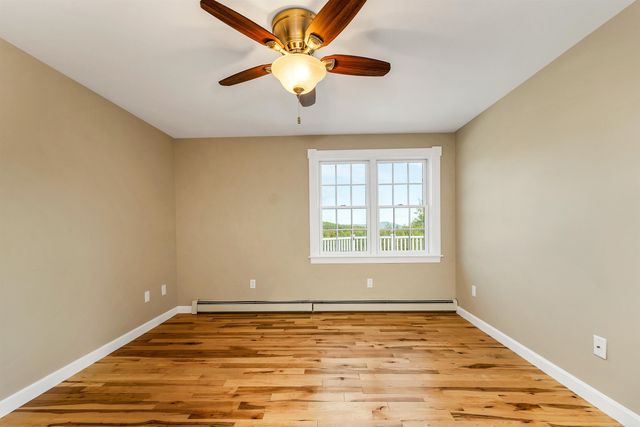 33 Sky Lane, Wolfeboro, NH 03894