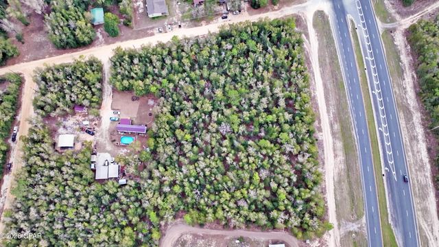 19721 Highway 231, Fountain, FL 32438