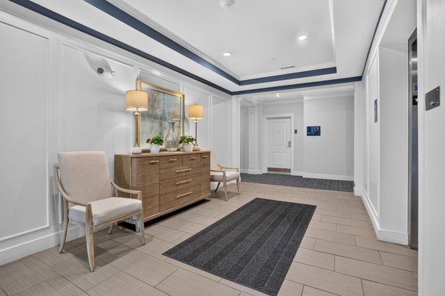 240 Martins Landing 102, North Reading, MA 01864