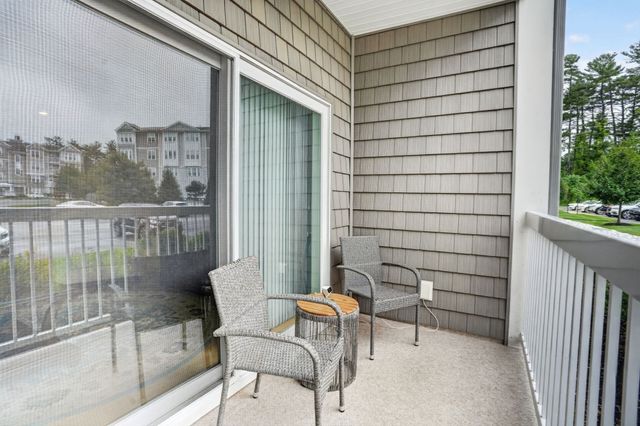 240 Martins Landing 102, North Reading, MA 01864