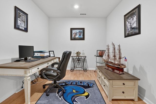 240 Martins Landing 102, North Reading, MA 01864