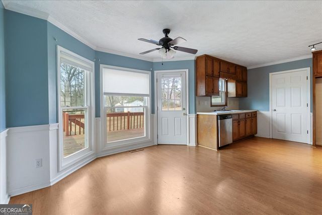 305 Daileys Plantation Court, Mcdonough, GA 30253