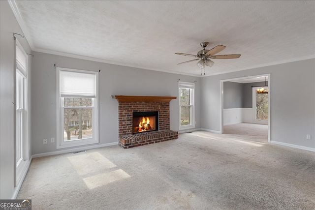 305 Daileys Plantation Court, Mcdonough, GA 30253