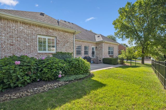 1014 Rosemont Ter, Smyrna, TN 37167