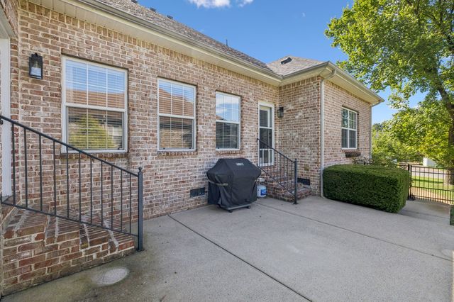 1014 Rosemont Ter, Smyrna, TN 37167