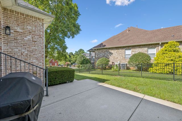 1014 Rosemont Ter, Smyrna, TN 37167