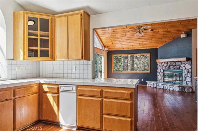 25274 North Road, Twin Peaks, CA 92391