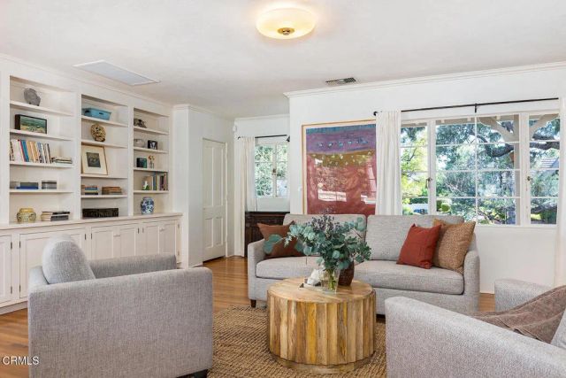 1973 Midwick Drive, Altadena, CA 91001