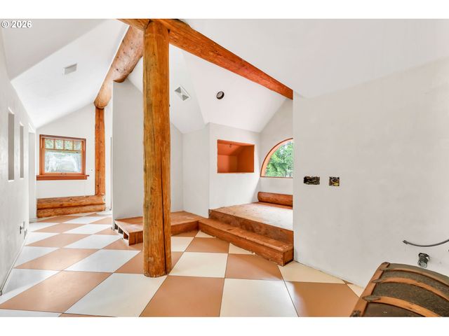 32523 ZARZAMORA Ln, Eugene, OR 97405