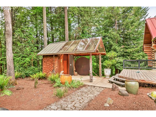 32523 ZARZAMORA Ln, Eugene, OR 97405