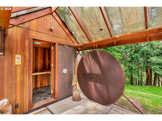 32523 ZARZAMORA Ln, Eugene, OR 97405