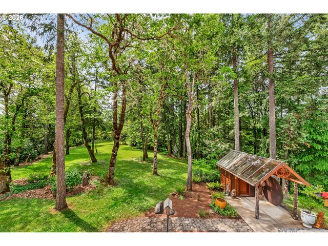 32523 ZARZAMORA Ln, Eugene, OR 97405