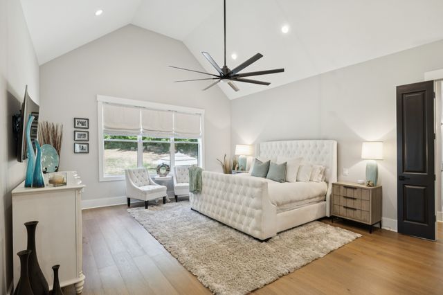 5012 Toll Road Ct, Thompsons Station, TN 37179