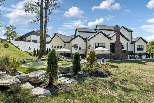 5012 Toll Road Ct, Thompsons Station, TN 37179