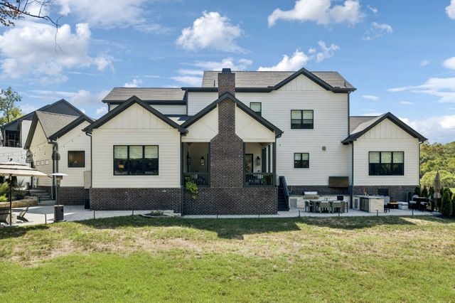 5012 Toll Road Ct, Thompsons Station, TN 37179