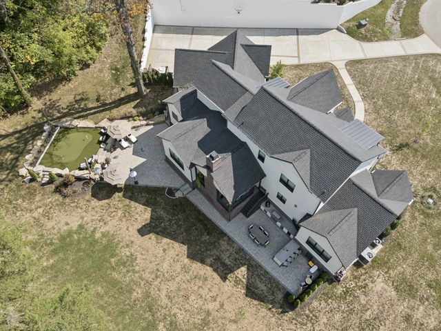 5012 Toll Road Ct, Thompsons Station, TN 37179