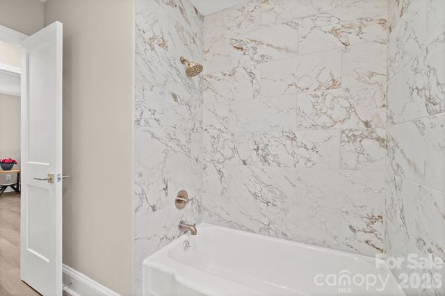 4035 Sheffield Drive, Charlotte, NC 28205