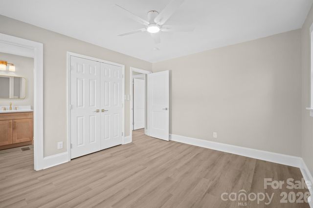 4035 Sheffield Drive, Charlotte, NC 28205