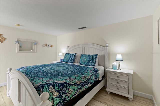 6836 ROXBURY DRIVE, Sarasota, FL 34231