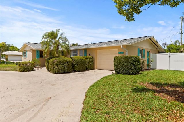 6836 ROXBURY DRIVE, Sarasota, FL 34231