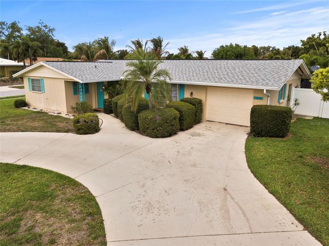 6836 ROXBURY DRIVE, Sarasota, FL 34231