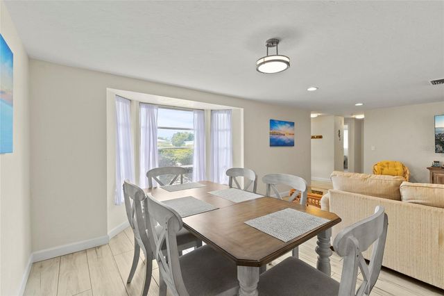6836 ROXBURY DRIVE, Sarasota, FL 34231