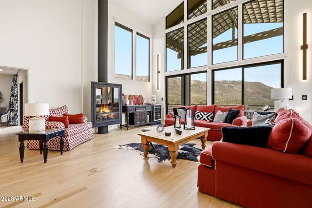 5067 N HILLTOP Drive, Pine, AZ 85544