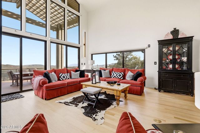 5067 N HILLTOP Drive, Pine, AZ 85544