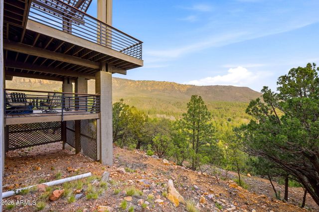 5067 N HILLTOP Drive, Pine, AZ 85544