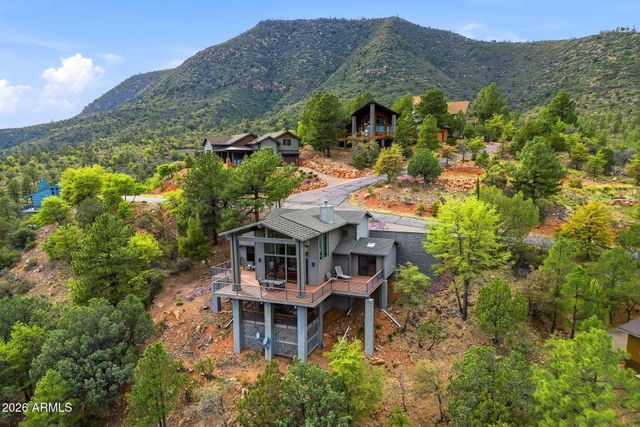 5067 N HILLTOP Drive, Pine, AZ 85544