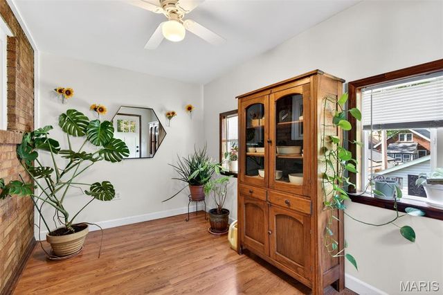 5455 Walsh Street, St Louis, MO 63109