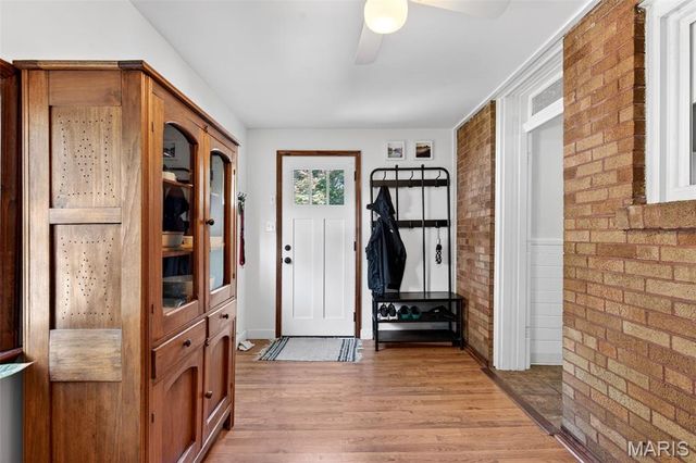 5455 Walsh Street, St Louis, MO 63109