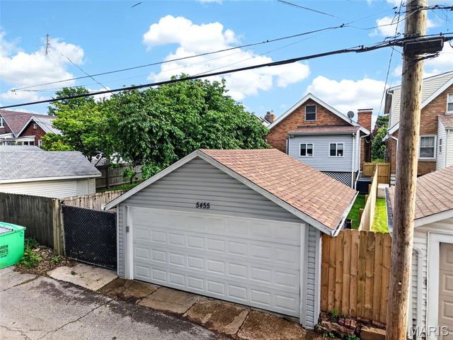 5455 Walsh Street, St Louis, MO 63109